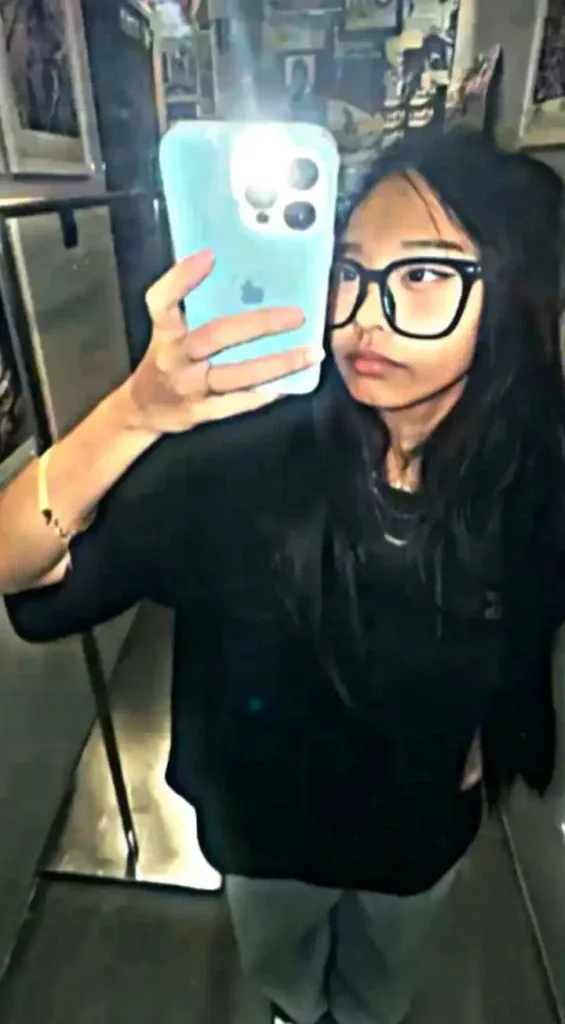 Like Jennie Capcut Template 2 Video