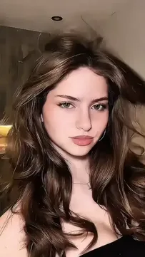 Shake It Max Capcut Template Video